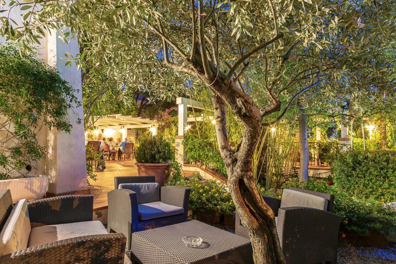 Hotel Santa Maria 3*