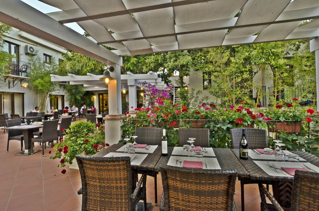 Hotel Santa Maria